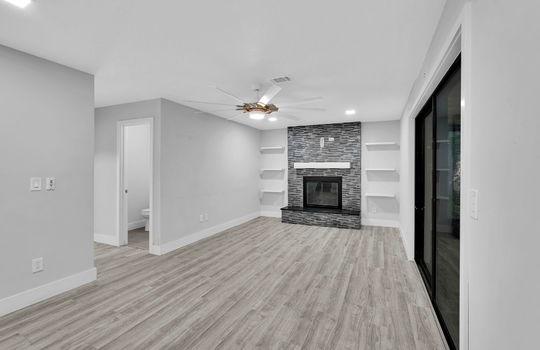 6-web-or-mls-2032 sandpiper Point_006