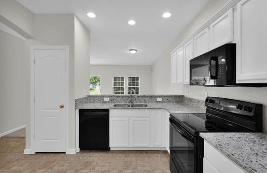 13-web-or-mls-1680 Biscayne Bay_013