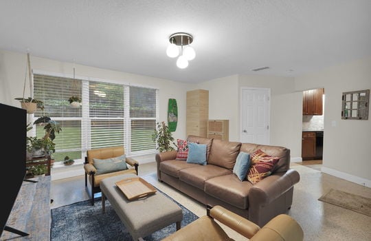 17-web-or-mls-239 Glynlea Rd_017