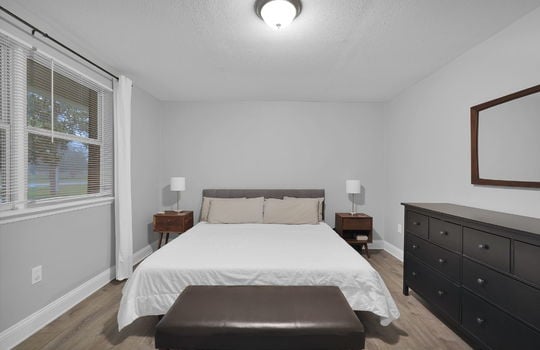 22-web-or-mls-239 Glynlea Rd_022