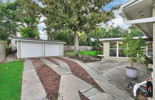 32-web-or-mls-239 Glynlea Rd_032