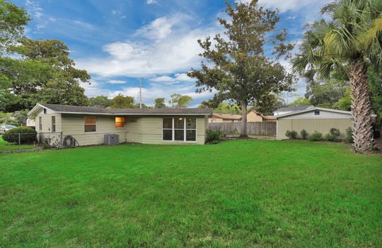 37-web-or-mls-239 Glynlea Rd_037
