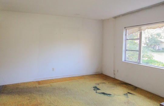 4425 Roth Dr S-06
