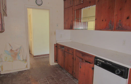 4425 Roth Dr S-08