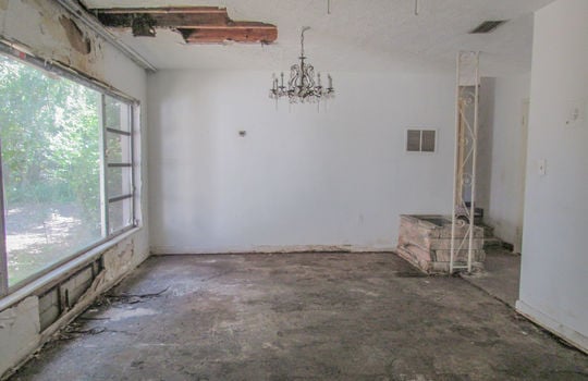 4425 Roth Dr S-12