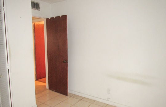 1065 Underhill Dr.-01