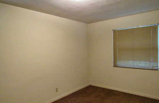 1065 Underhill Dr.-04