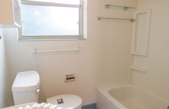 1065 Underhill Dr.-07