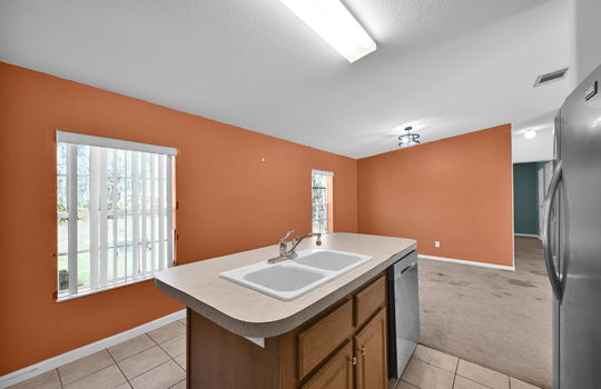 21-web-or-mls-11466 Simmons__021