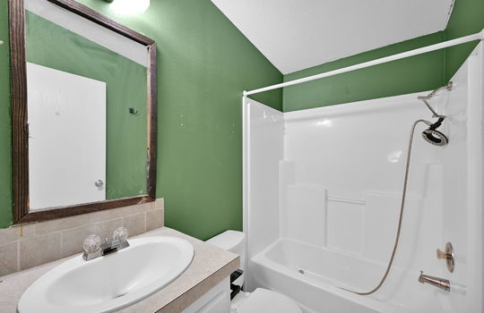 26-web-or-mls-11466 Simmons__026