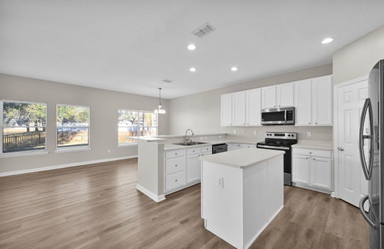 11-web-or-mls-8663 Derry__011