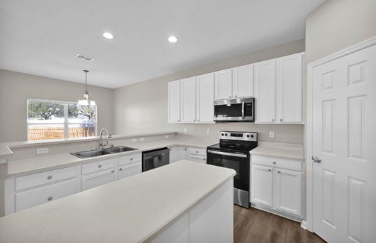 14-web-or-mls-8663 Derry__014