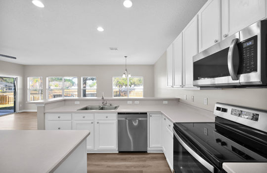 15-web-or-mls-8663 Derry__015