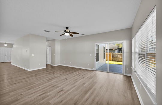 21-web-or-mls-8663 Derry__021