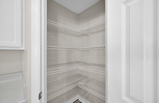 25-web-or-mls-8663 Derry__025