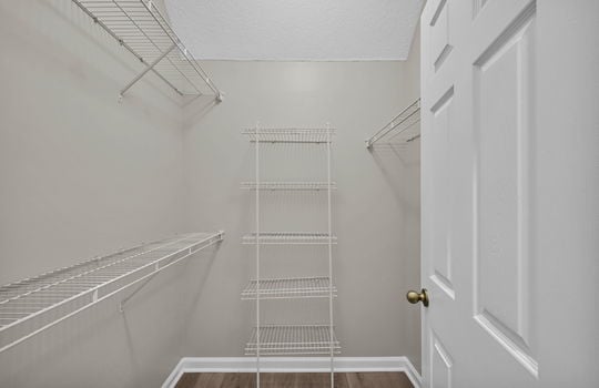 29-web-or-mls-8663 Derry__029