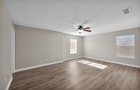 43-web-or-mls-8663 Derry__043