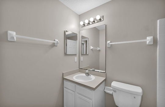 45-web-or-mls-8663 Derry__045