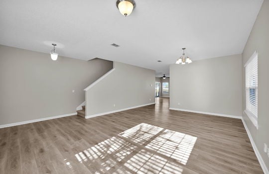 8-web-or-mls-8663 Derry__008