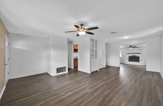 8-web-or-mls-1187 Pecan_008