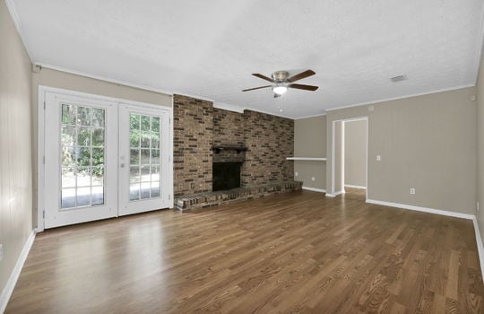 15-web-or-mls-1950 Holly_014