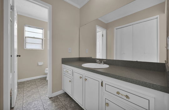 28-web-or-mls-1950 Holly_027