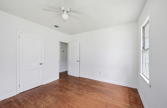 23-web-or-mls-1097 McDuff Ave S__023