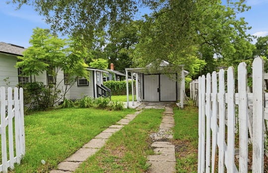 26-web-or-mls-1097 McDuff Ave S__026