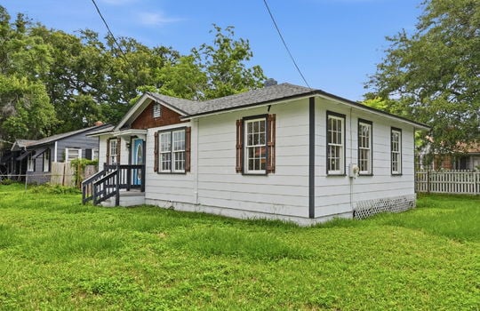 3-web-or-mls-1097 McDuff Ave S__003