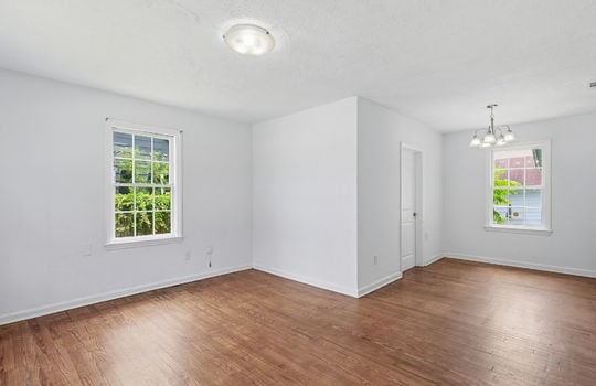 6-web-or-mls-1097 McDuff Ave S__006