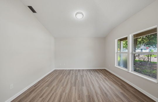 7-web-or-mls-7111 Edge_007