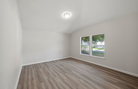 8-web-or-mls-7111 Edge_008
