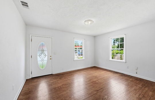 9-web-or-mls-1097 McDuff Ave S__009