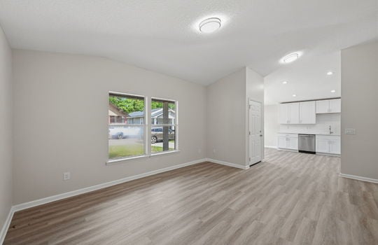 9-web-or-mls-7111 Edge_009