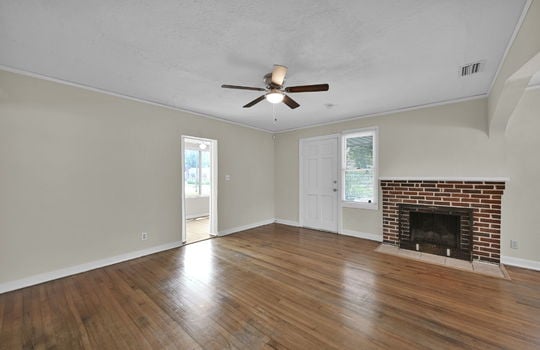 7-web-or-mls-355 E 45th St_007