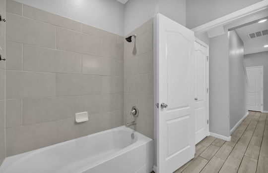 40-web-or-mls-3996 Arbor Mill_039