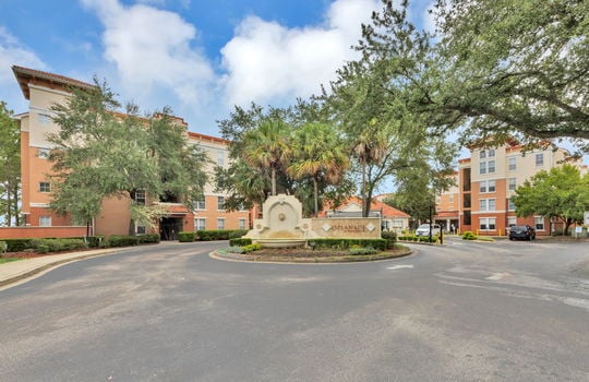 1-web-or-mls-10435 Mid town__001