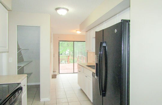 1137 W. 27th-14