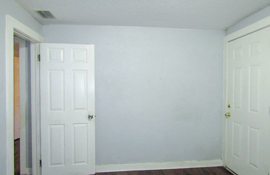 1137 W. 27th-2