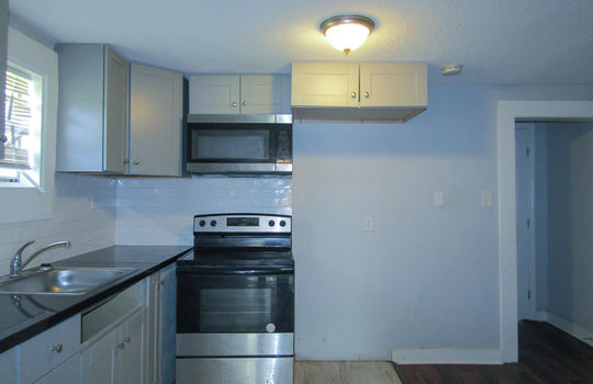 1137 W. 27th-4