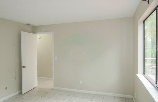 1137 W. 27th-7