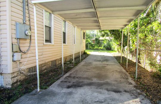 1478 W. 15th St-13