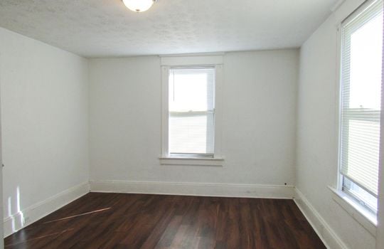 1478 W. 15th St-4
