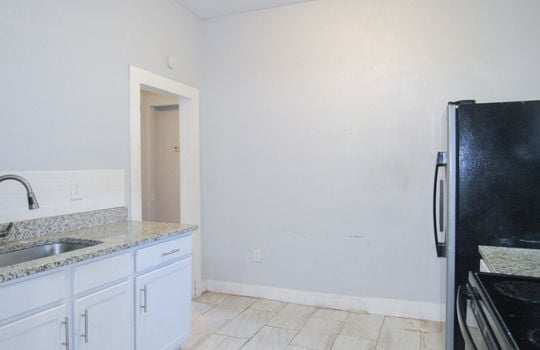 1554 W. 17th St--2