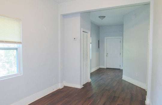 1554 W. 17th St--5