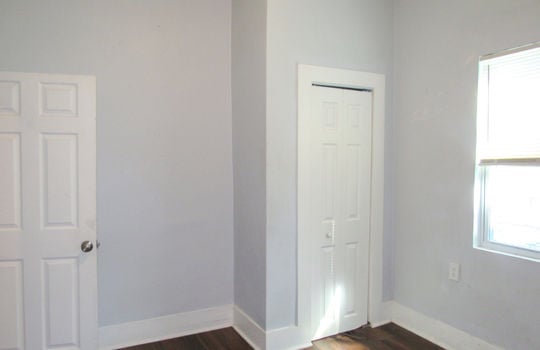 1554 W. 17th St--6