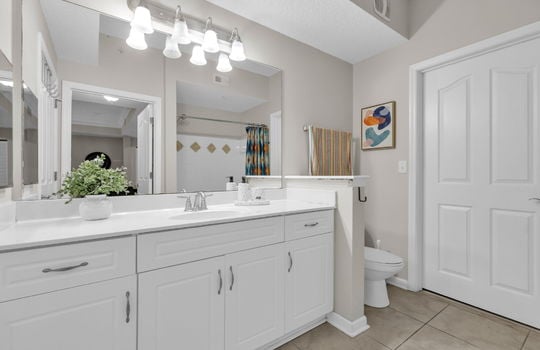 19-web-or-mls-10435 Mid town__019