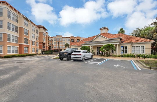 2-web-or-mls-10435 Mid town__002
