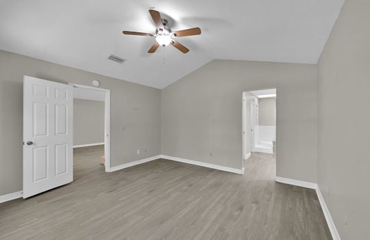 30-web-or-mls-104 Bay Hill__030