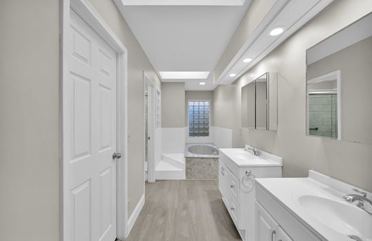 32-web-or-mls-104 Bay Hill__032